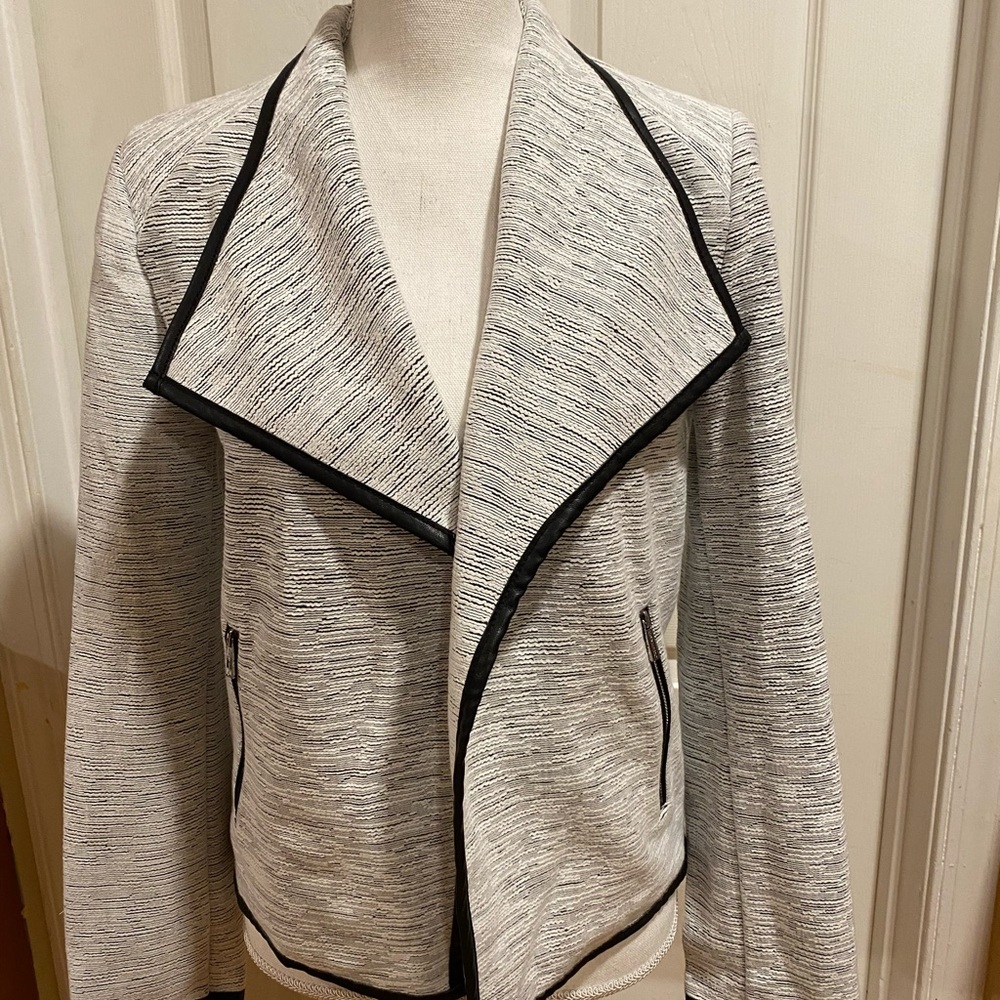 Calvin Klein Gray black white jacket size Small S